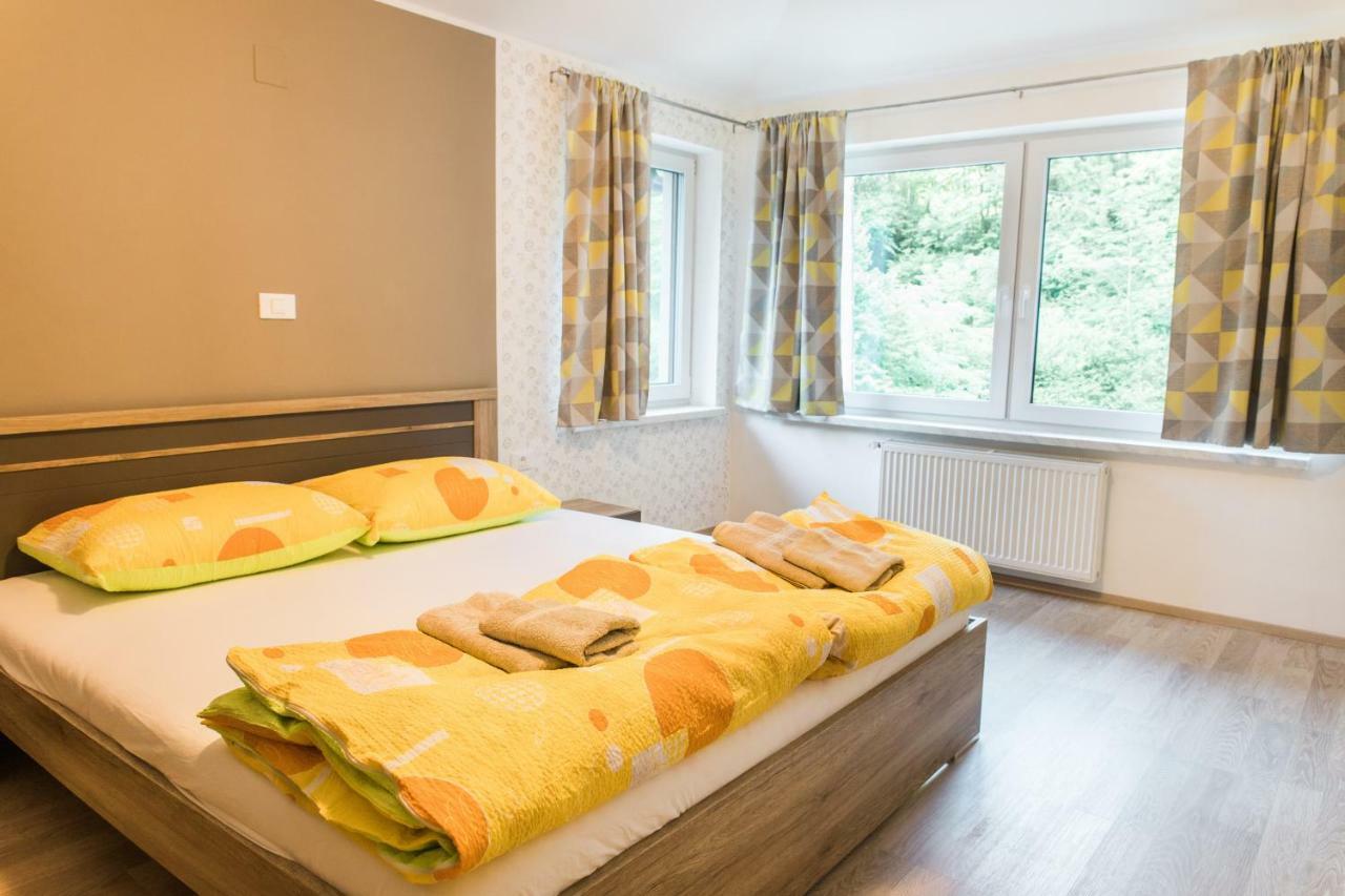 Guest House Rosi Tolmin Buitenkant foto
