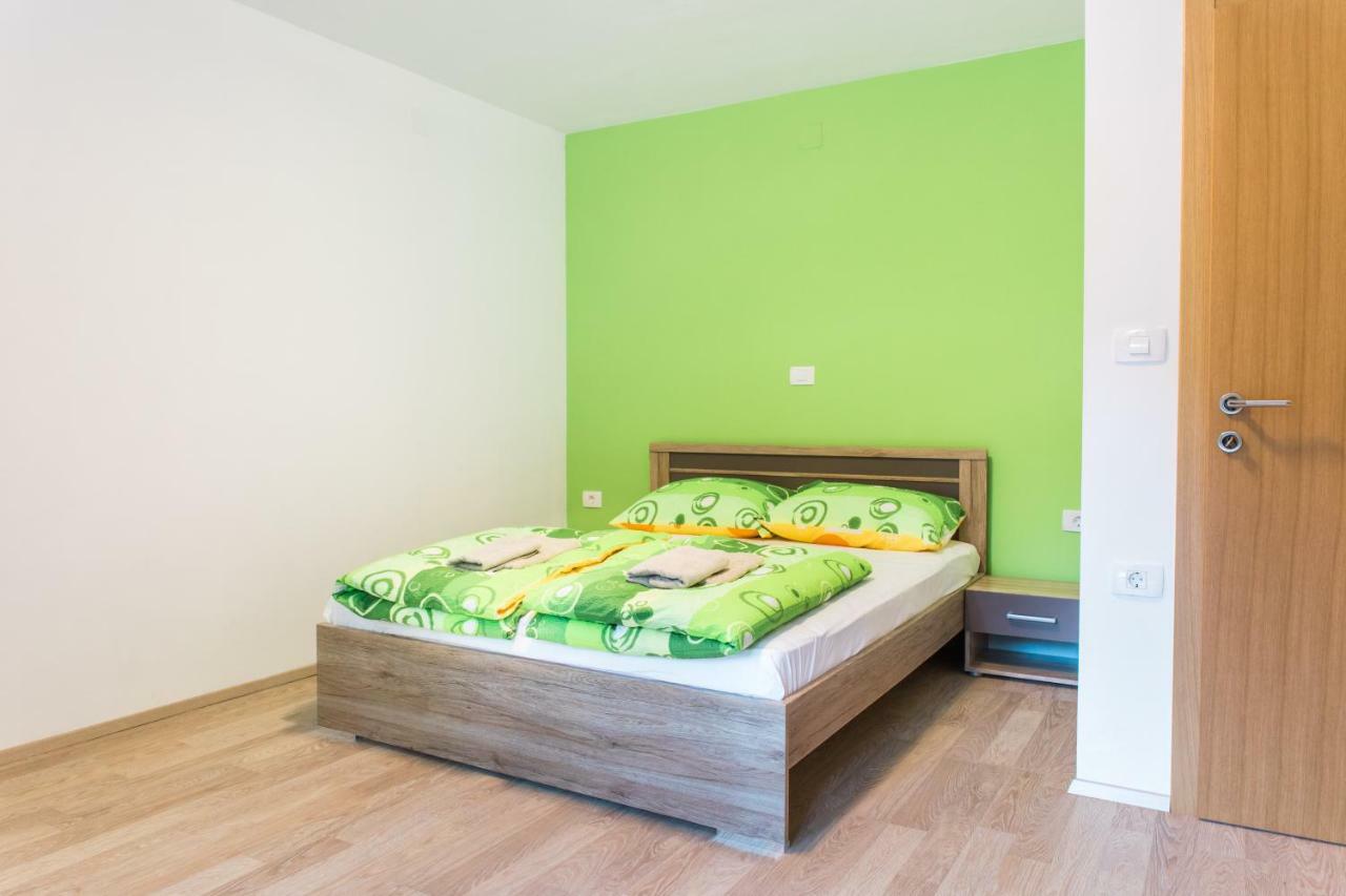 Guest House Rosi Tolmin Buitenkant foto